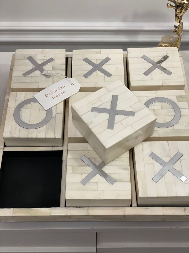 İthal Dekoratif TIC TAC TOE Gümüş Detaylı - 1