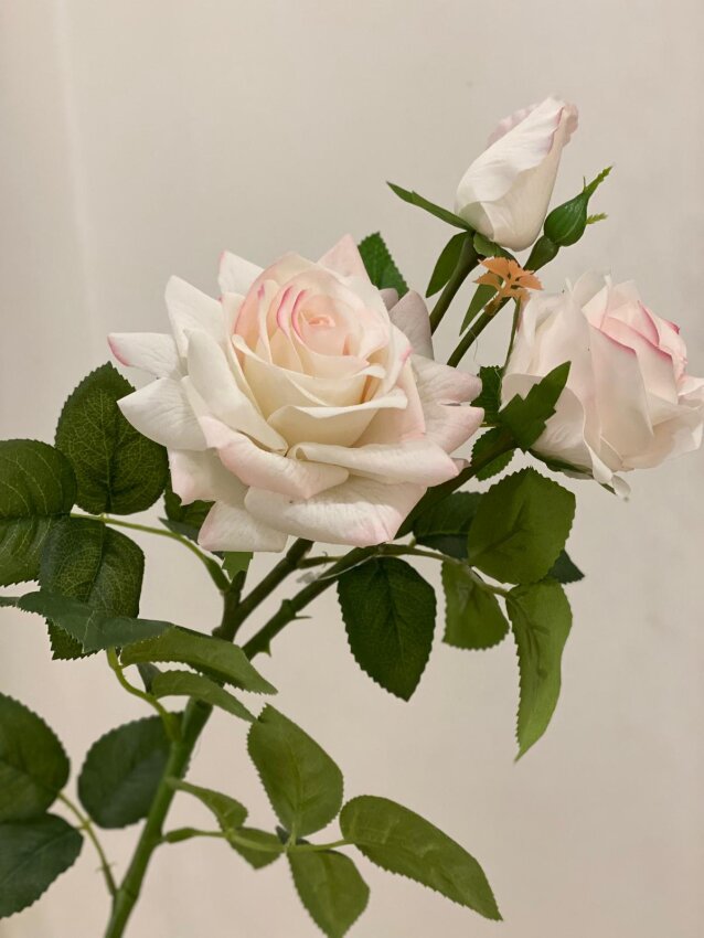Yapay 1. Kalite 3 Dal Islak Gül Demeti (75cm) - 5